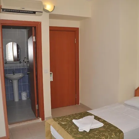Guler Hotell 3*